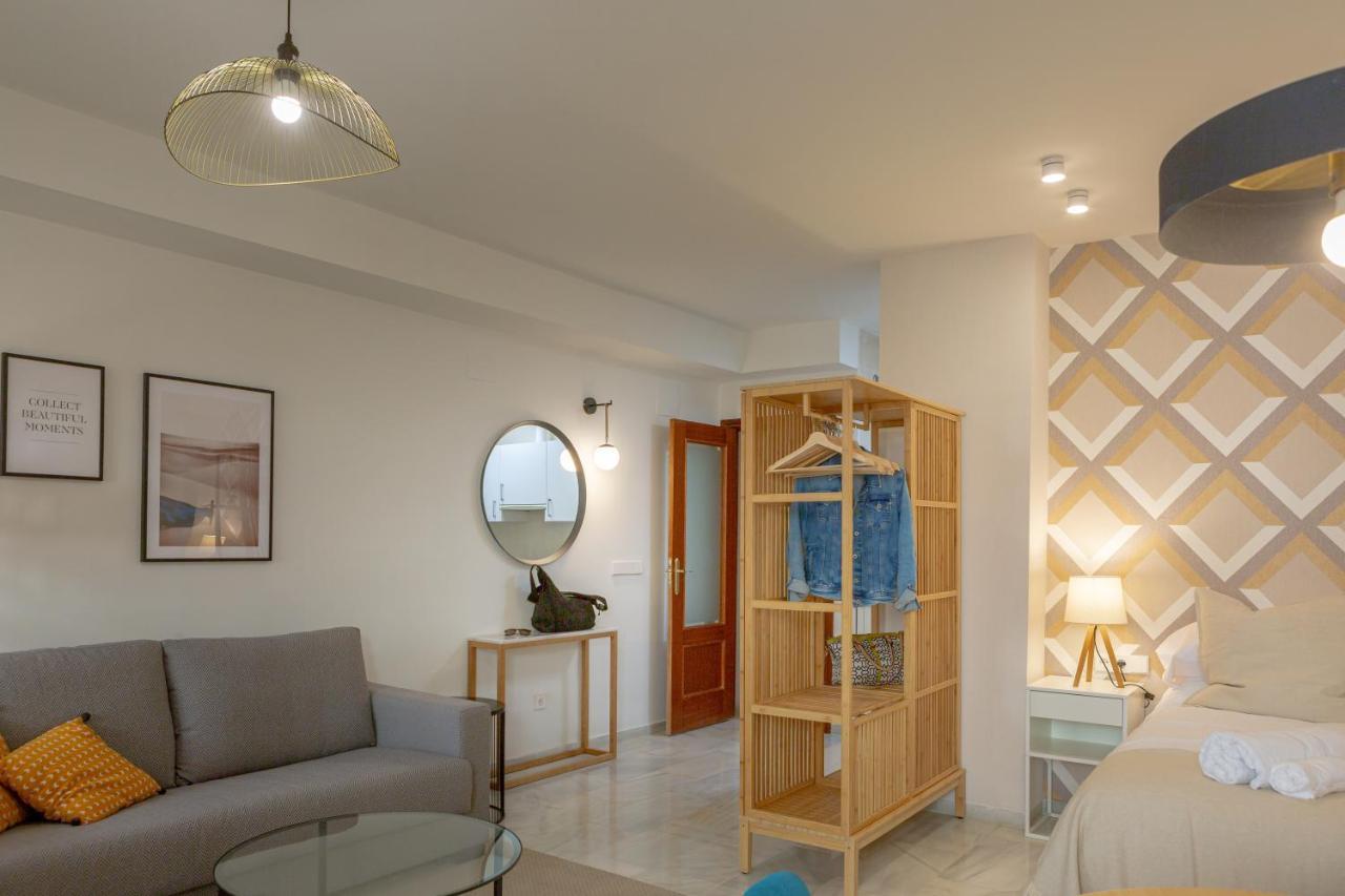 Teatro Suites Malaga Playa Buitenkant foto