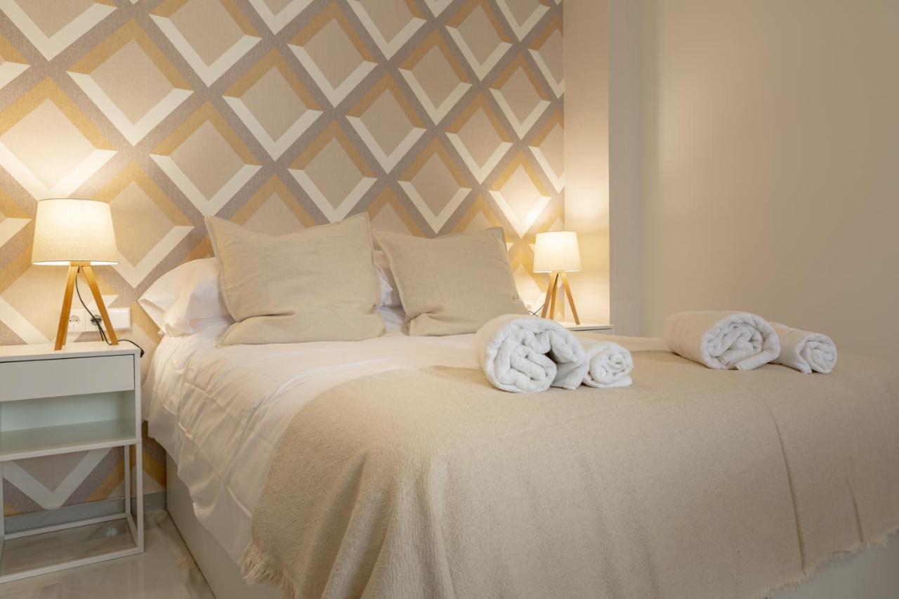 Teatro Suites Malaga Playa Buitenkant foto
