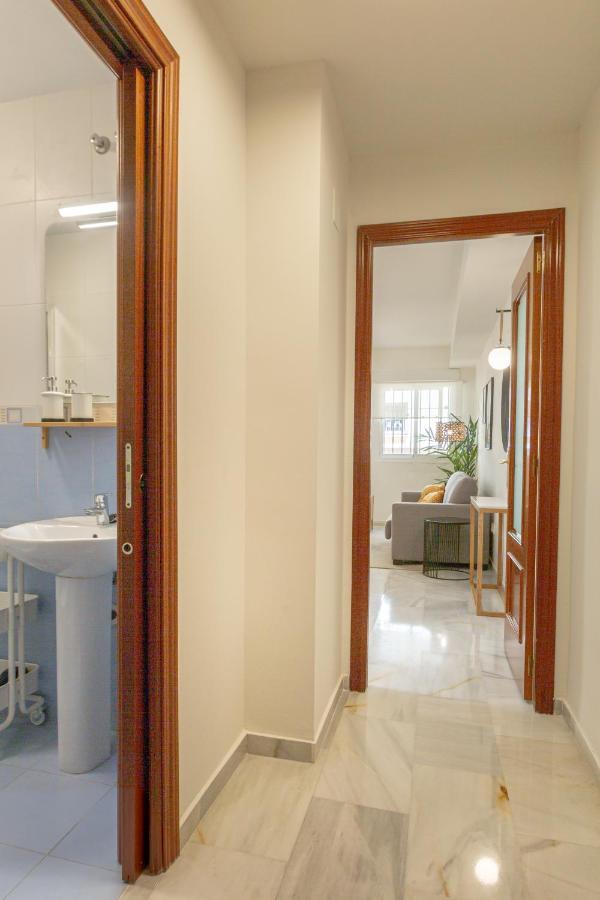 Teatro Suites Malaga Playa Buitenkant foto