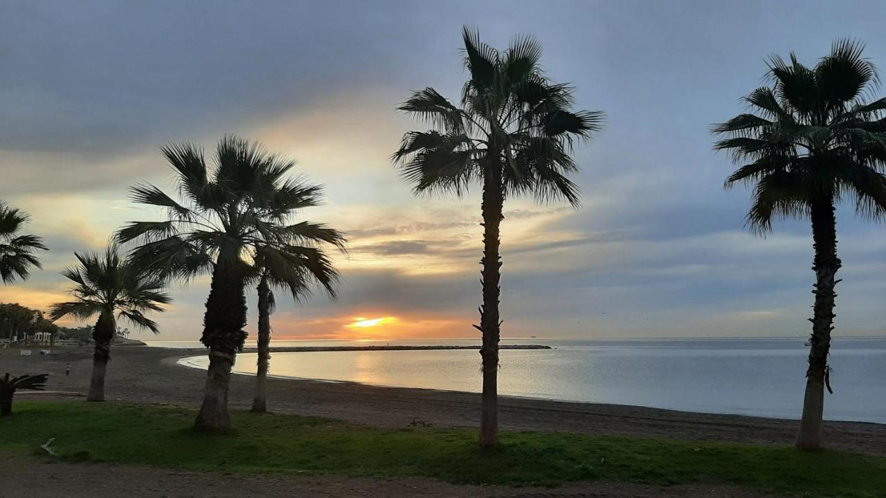 Teatro Suites Malaga Playa Buitenkant foto